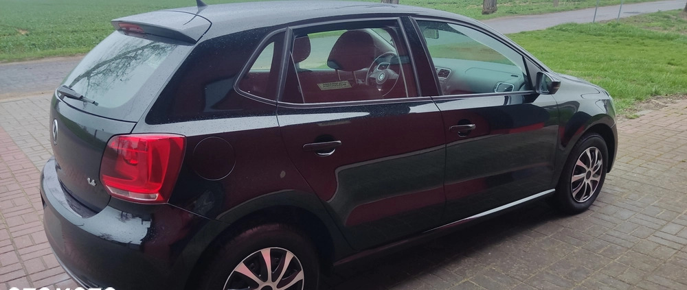 Volkswagen Polo cena 29999 przebieg: 30000, rok produkcji 2014 z Kruszwica małe 466